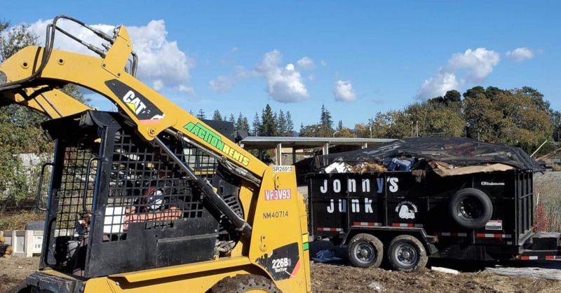 Jonnys Junk Hauling and Dumpster Rental Of Santa Rosa 