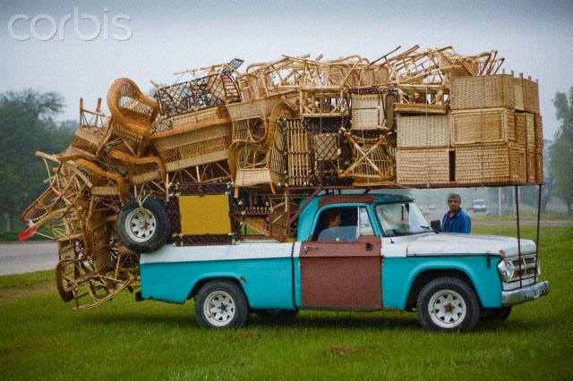overloaded truck-furniture