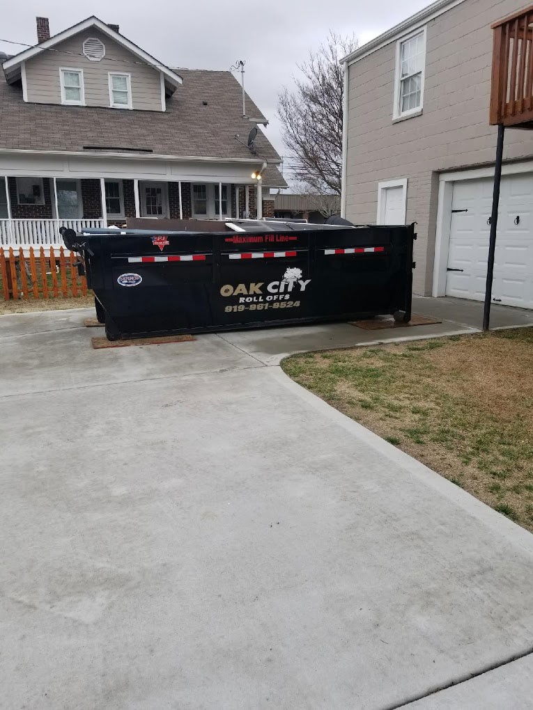 Oak City Roll Offs photo