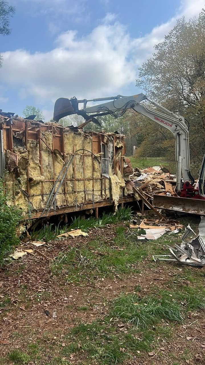 Foothills Recycling & Demolition 
