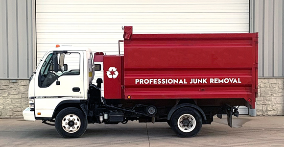 Junk removal truck