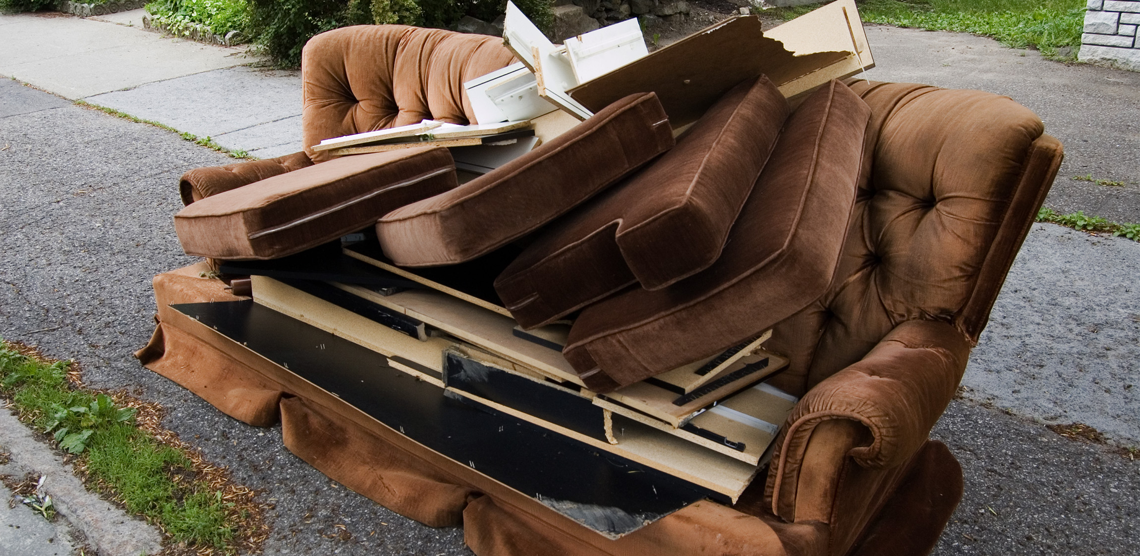 Find Furniture Removal Services Near You Hometown