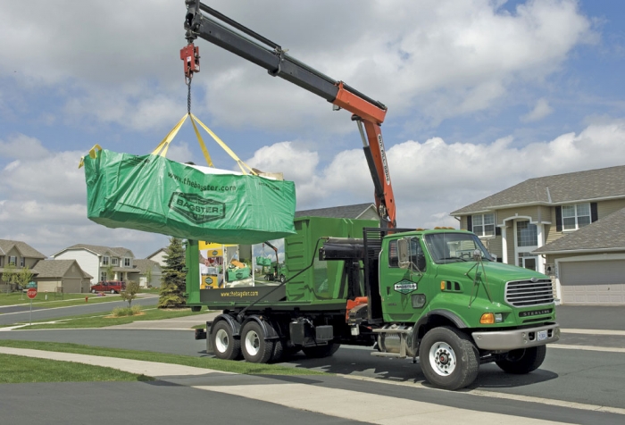 https://www.hometowndumpsterrental.com/static/d3dc68ef230cfa6042ab432c35a6b60f/bagster-pickup.jpeg