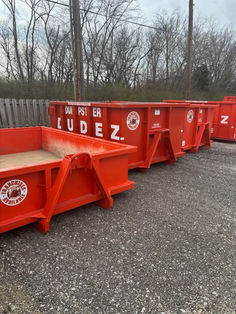 Dumpster Dudez of Indianapolis photo